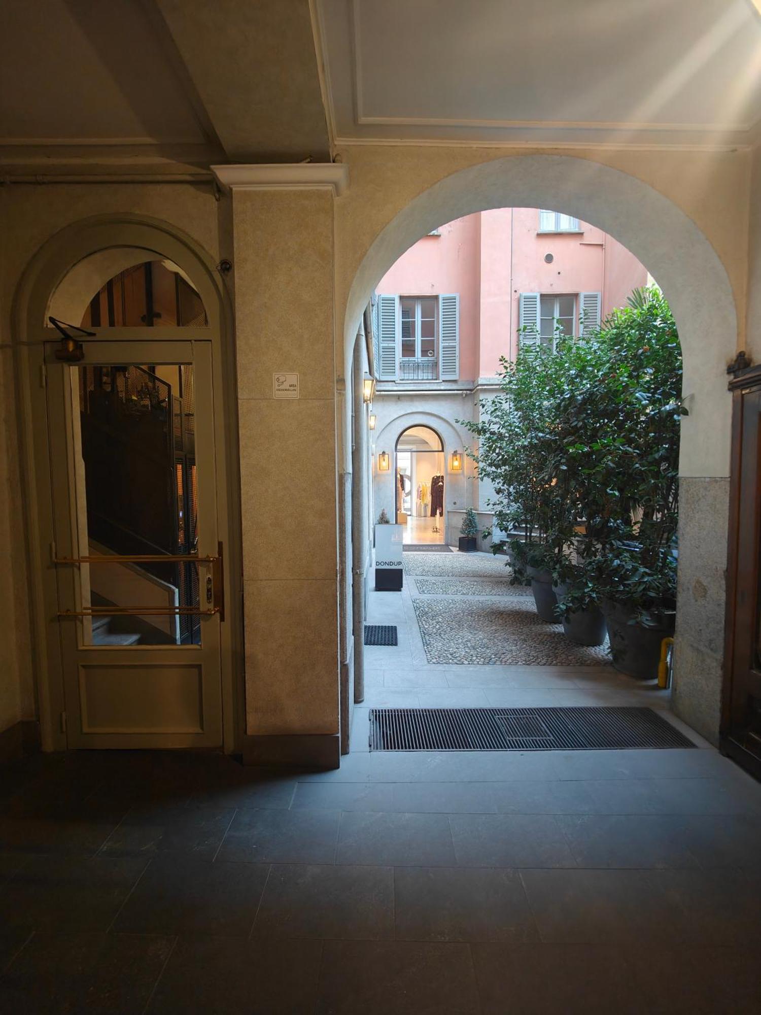 Spiga 50 By Cortivo House Apartment Milan Exterior photo